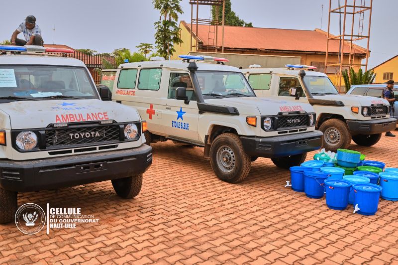 Haut-Uele/ Ebola : Le député Madilu remercie le Président Tshisekedi pour la dotation de trois ambulances et invite le Gouvernement provincial à emboîter le pas”